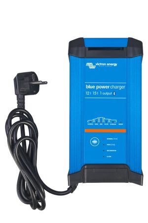 Victron Energy Blue Smart IP22 12/15(1) 12V 15A akkumulátortöltő